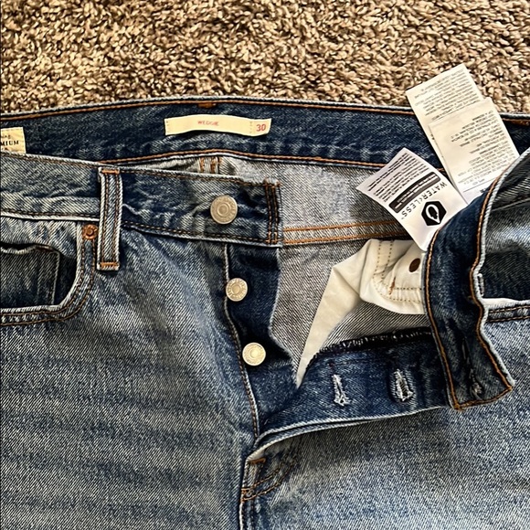 Wedgie fit Levi’s jeans size 30 - Picture 5 of 9
